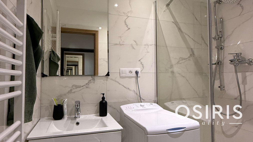 Kompletne zrekonštruovaný byt s dvoma balkónmi v top lokalite