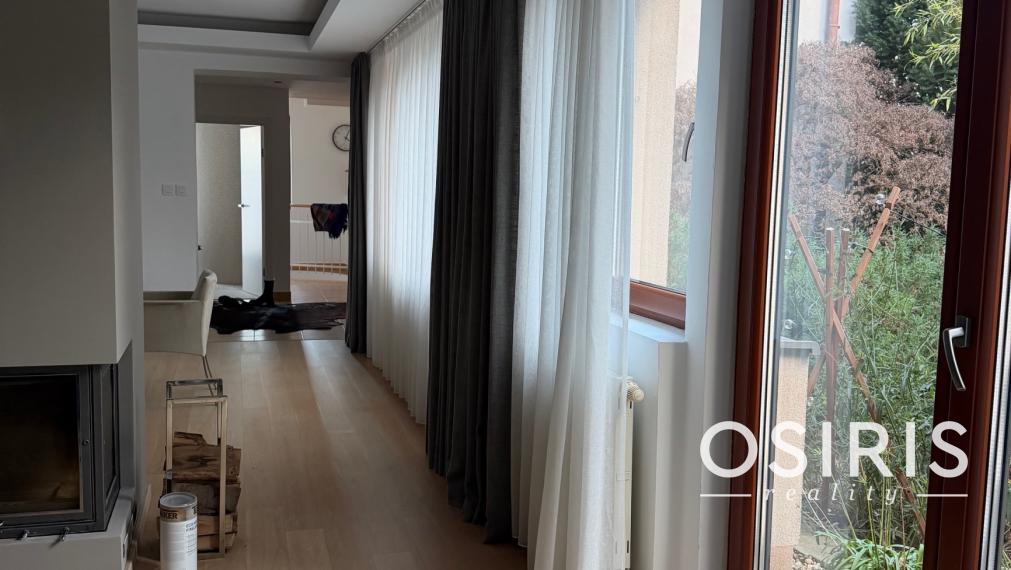 Prenájom priestranného mezonetu s terasou ,Tichá ulica - Staré Mesto