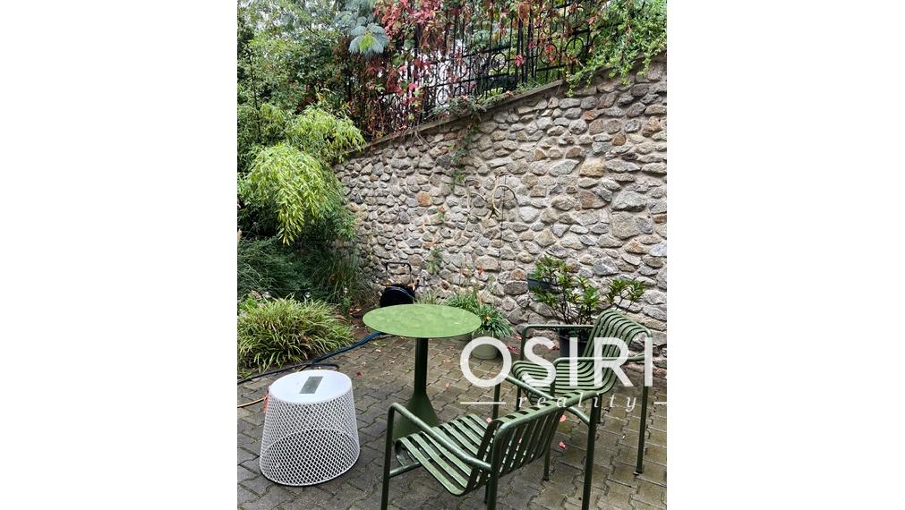 Prenájom priestranného mezonetu s terasou ,Tichá ulica - Staré Mesto