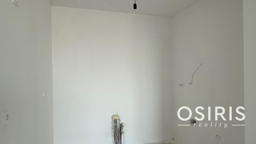 Skolaudované - 2 izb.byt s veľkým balkónom a krásnym výhľadom na Bratislavu