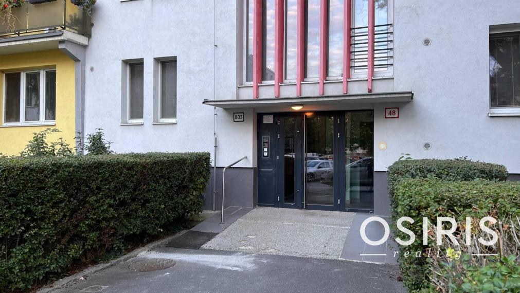 3i byt s balkónom, po kompletnej rekonštrukcii z r. 2023, Narcisová ul