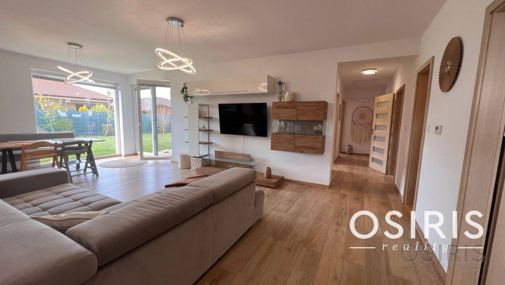 Samostatný 5i RD v štandarde s kuchyňou, novostavba 2013