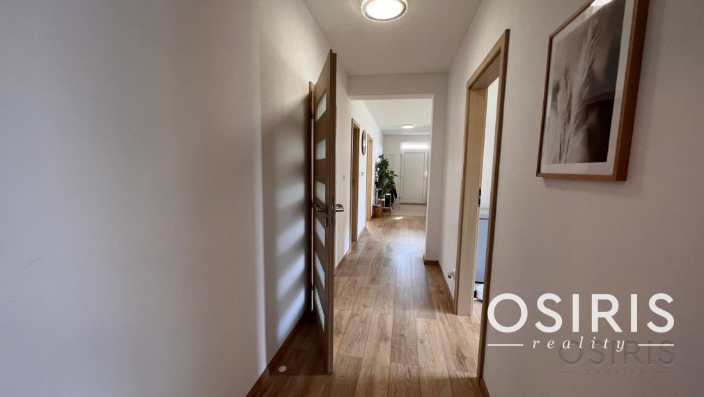 Samostatný 5i RD v štandarde s kuchyňou, novostavba 2013