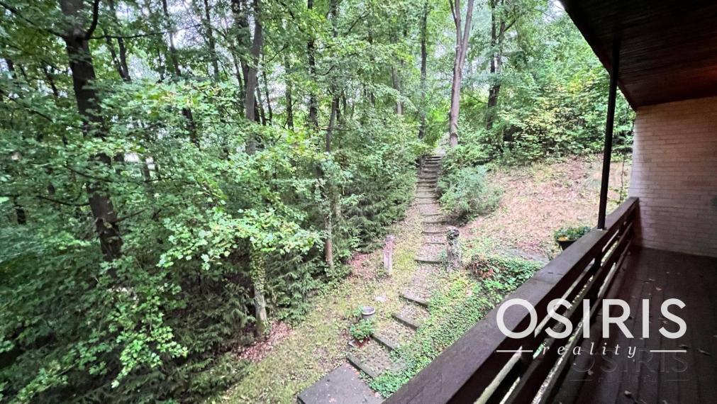 4i chata, po rekonštrukcii z r. 2007, pri vodnej priehrade Dubník