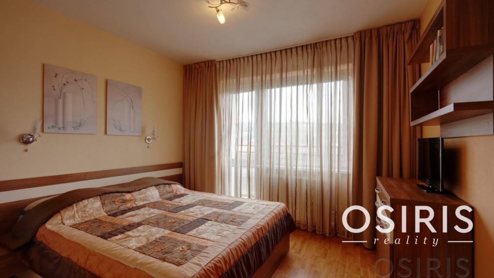 Zrekonštruovaný, priestranný 4i byt s dvoma balkónmi, Uhlisko, BB