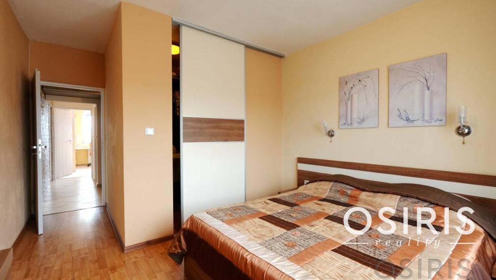 Zrekonštruovaný, priestranný 4i byt s dvoma balkónmi, Uhlisko, BB