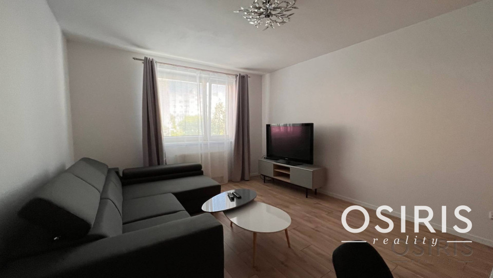 Rekonštruovaný 2i byt - 72 m2, kolaudácia r. 2007, Budatínska ul, Petržalka