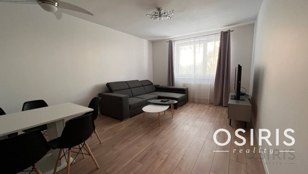 Rekonštruovaný 2i byt - 72 m2, kolaudácia r. 2007, Budatínska ul, Petržalka