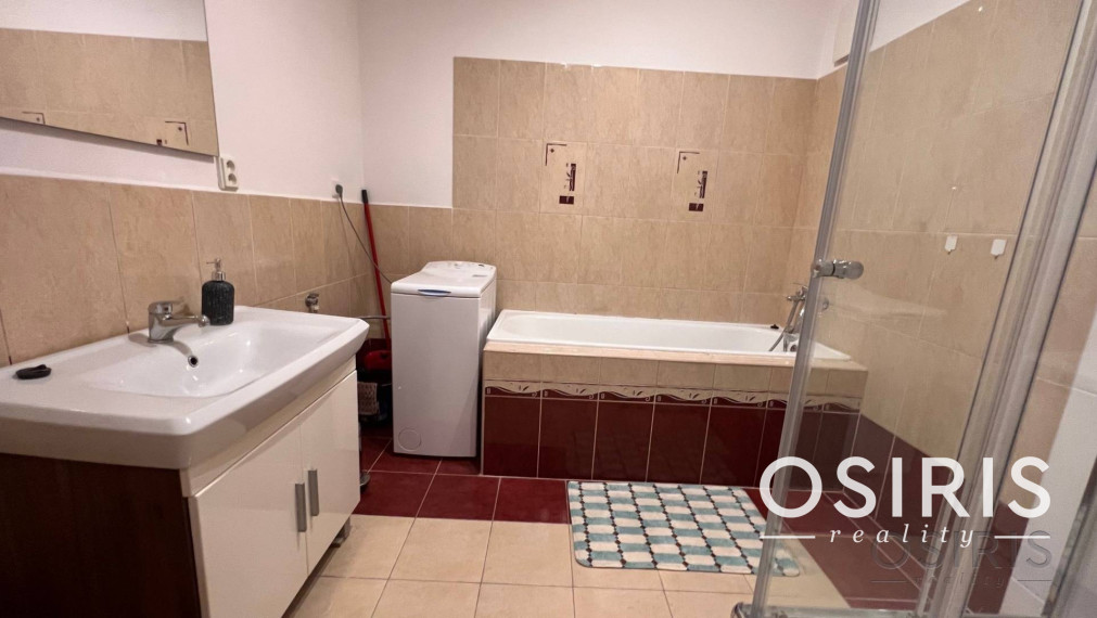 Rekonštruovaný 2i byt - 72 m2, kolaudácia r. 2007, Budatínska ul, Petržalka