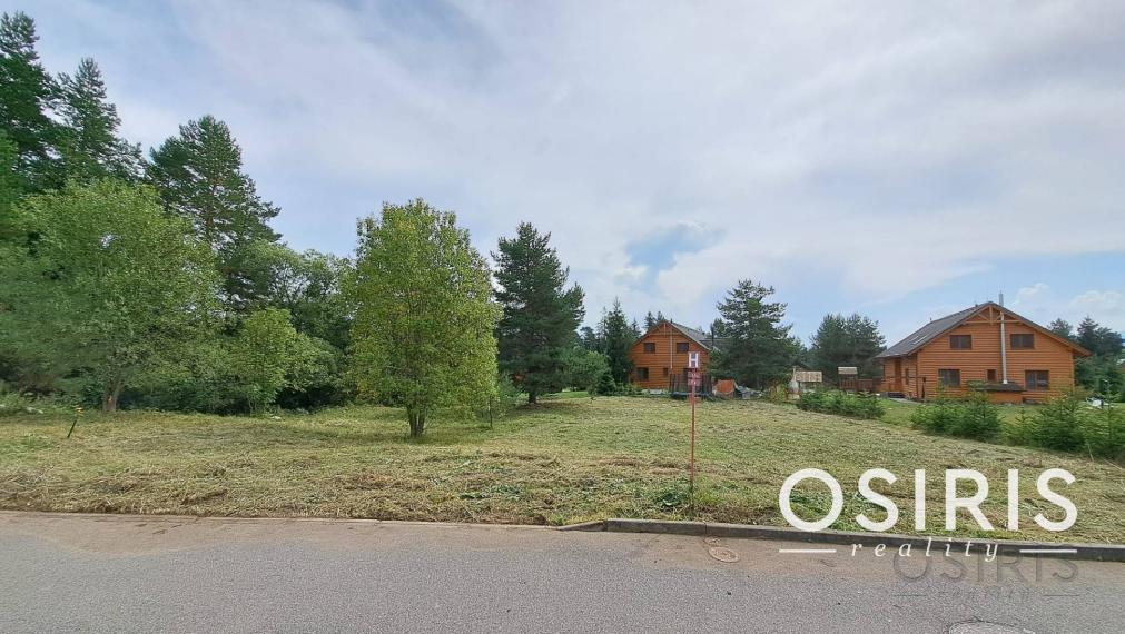 Lukratívny pozemok s inžinierskymi sieťami, obec Pribylina