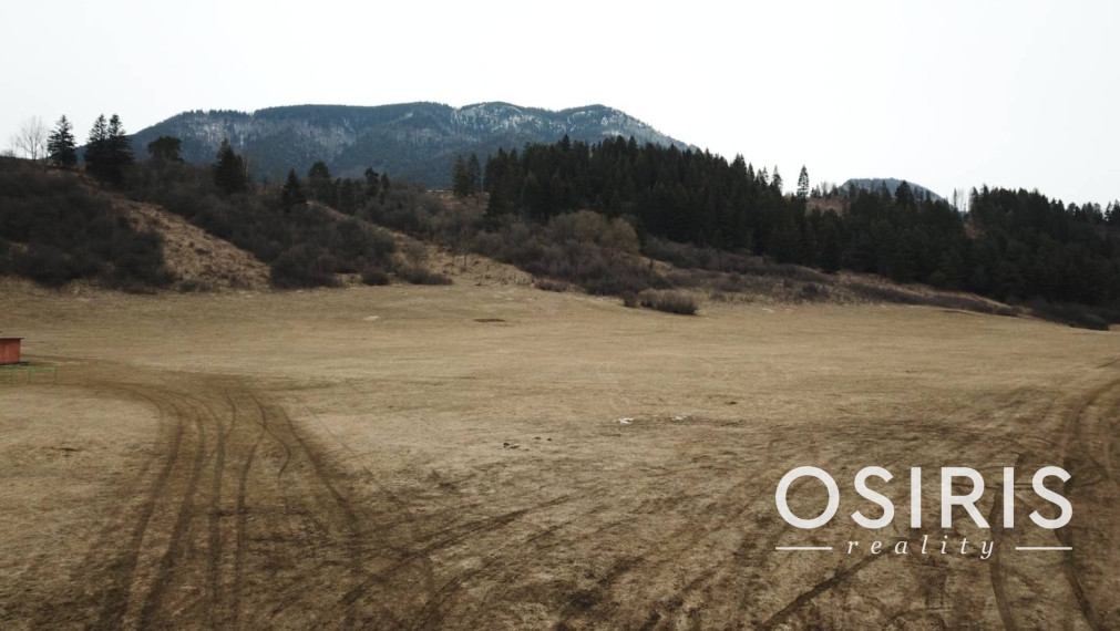 Stavebné pozemky s inžinierskymi sieťami , obec Liptovská Sielnica