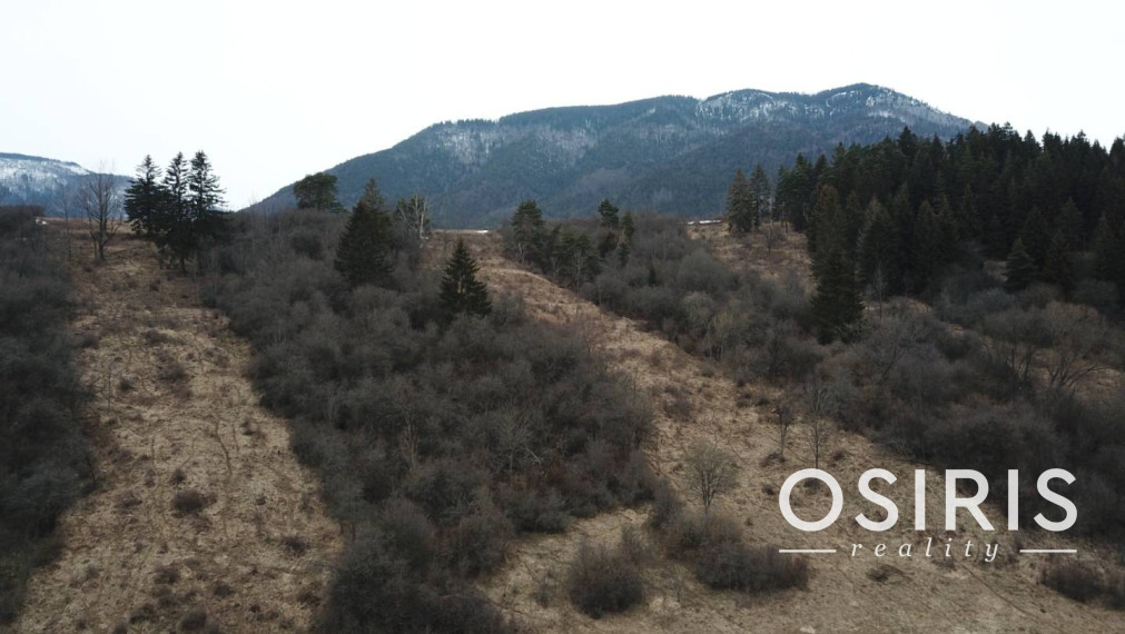 Stavebné pozemky s inžinierskymi sieťami, obec Liptovská Sielnica