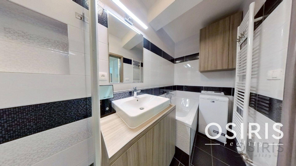 Zariadený 3i byt s balkónom, novostavba 2017, 2x parkovanie