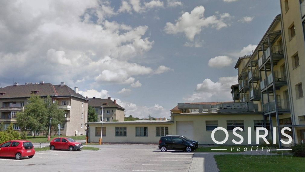 2 izbový byt s balkónom, po rekonštrukcii z r. 2022, 1x parkovanie