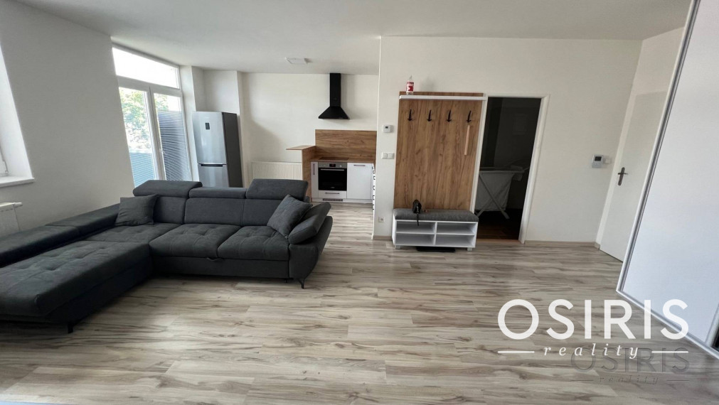 2 izbový byt s balkónom, novostavba 2022, 1x parkovanie