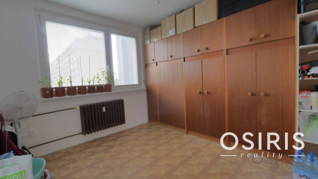 Slnečný 3i byt po čiastočnej rekonštrukcii, loggia, Lachova ul.