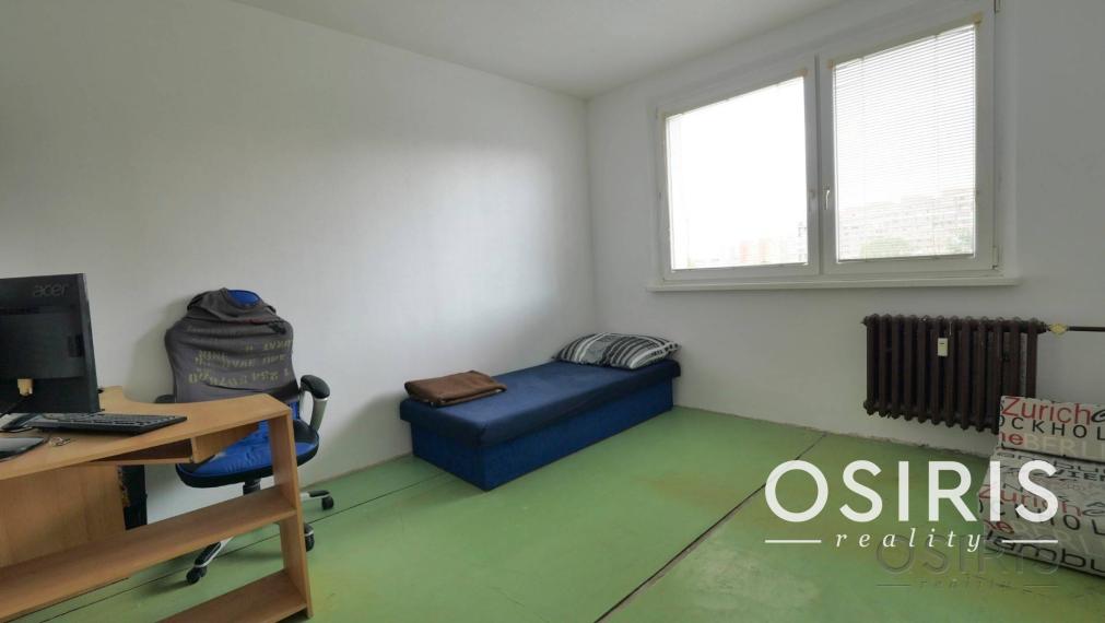 Slnečný 3i byt po čiastočnej rekonštrukcii, loggia, Lachova ul.