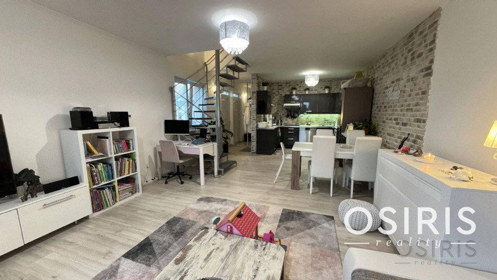 3i byt v novostavbe s pozemkom 150 m2, 2x parkovanie, Dunajská Lužná