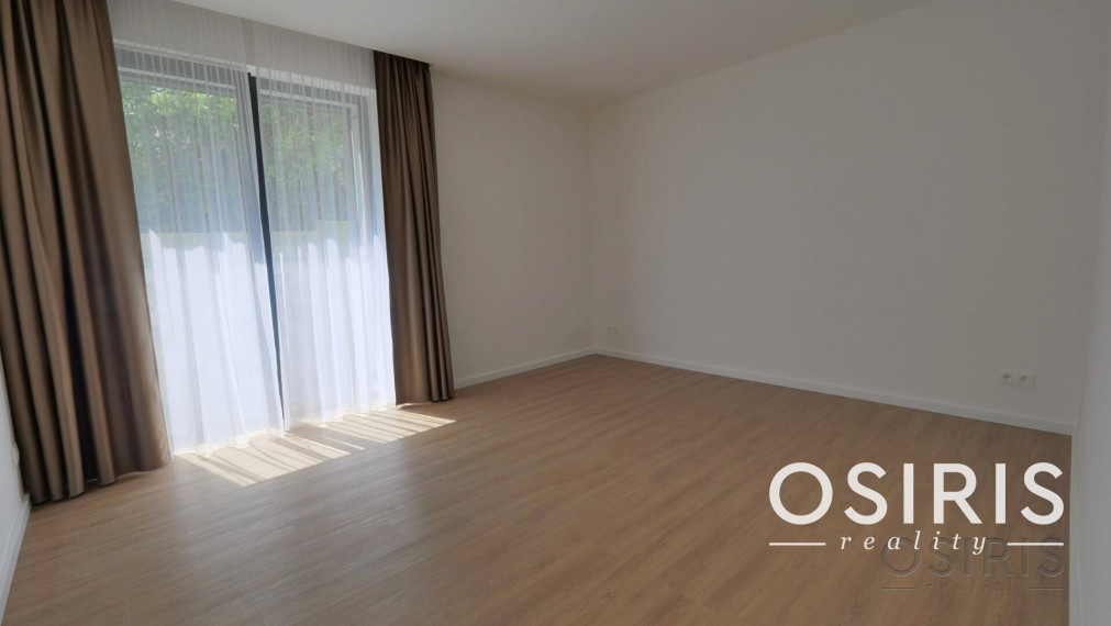 Nadštandardný klimatizovaný 4i byt, lodžia, parkovanie, Mudroňova ul.