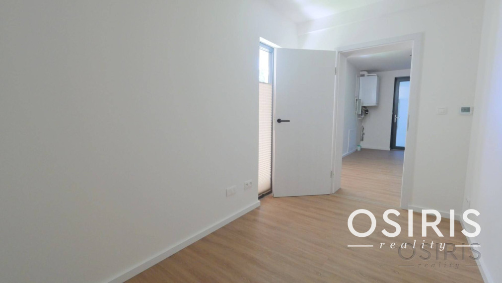 Nadštandardný klimatizovaný 4i byt, lodžia, parkovanie, Mudroňova ul.