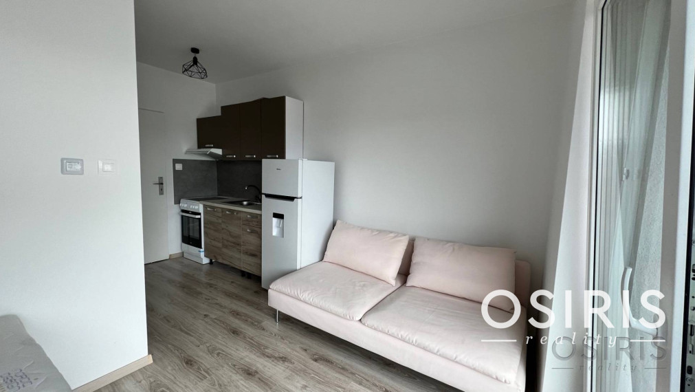 Slnečný 1i byt s balkónom, v novostavbe z r. 2022, Rovinka