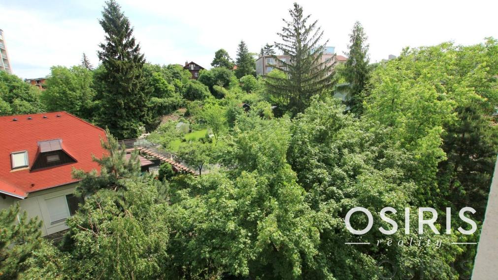 NEPREHLIADNITE: Útulný 2i byt s klimatizáciou, Tichá ul. BA I