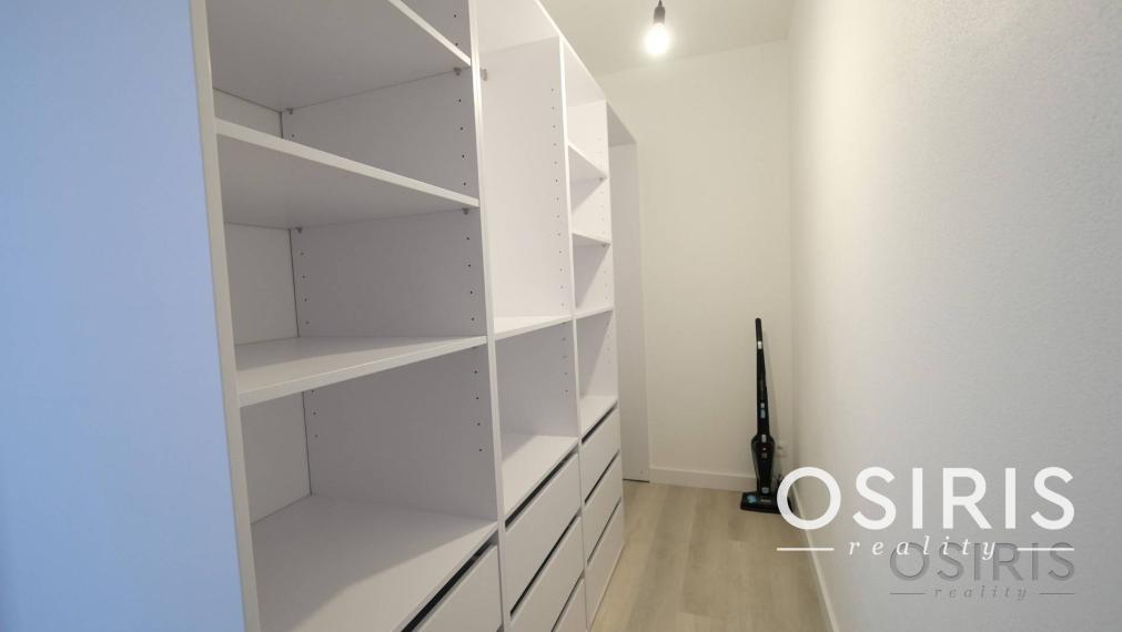 Ponuka výstavby samostatného 4i rodinného domu, holodom / štandard