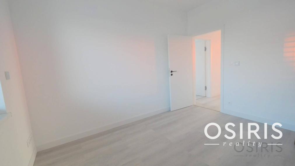 Ponuka výstavby samostatného 4i rodinného domu, holodom / štandard