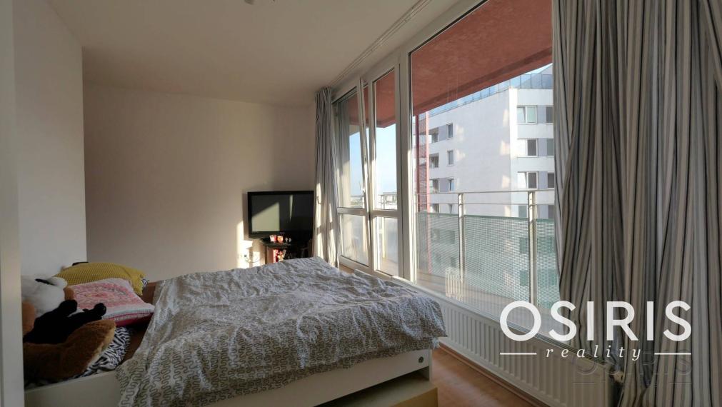 Zariadený 4i byt, 120 m2, balkón, parkovanie v garáži, Koloseo, BA III