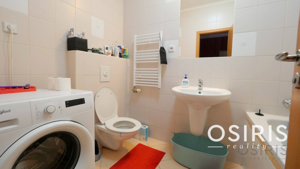 Zariadený 4i byt, 120 m2, balkón, parkovanie v garáži, Koloseo, BA III