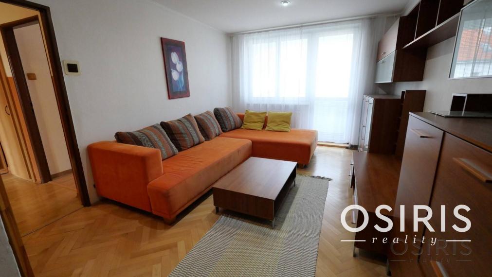 TOP: Zariadený priestranný 3i byt s loggiou, Trnavská, Pezinok 