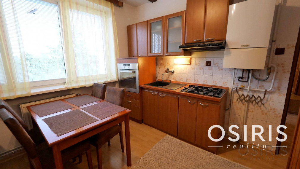 TOP: Zariadený priestranný 3i byt s loggiou, Trnavská, Pezinok 