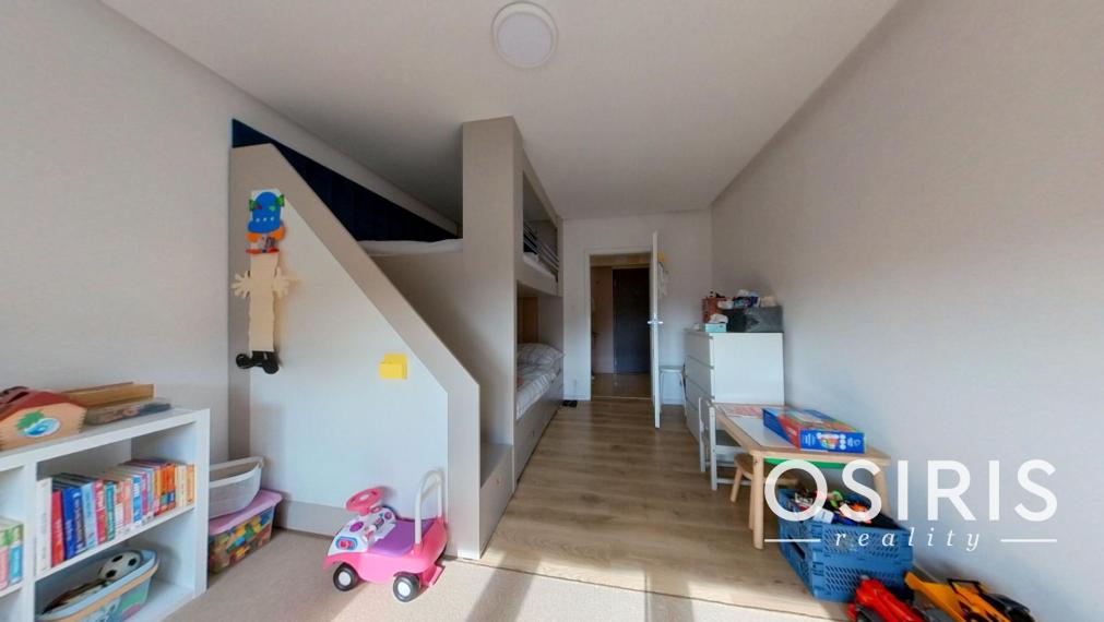 Na predaj 3i byt zariadený dizajnérom, atraktívna lokalita - tichá časť vo Svite