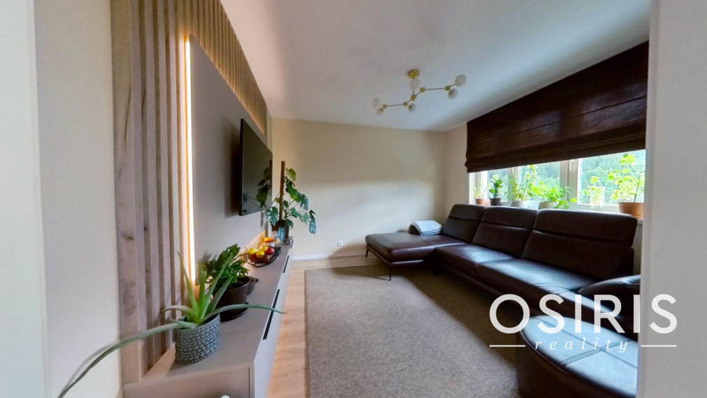 Na predaj 3i byt zariadený dizajnérom, atraktívna lokalita - tichá časť vo Svite