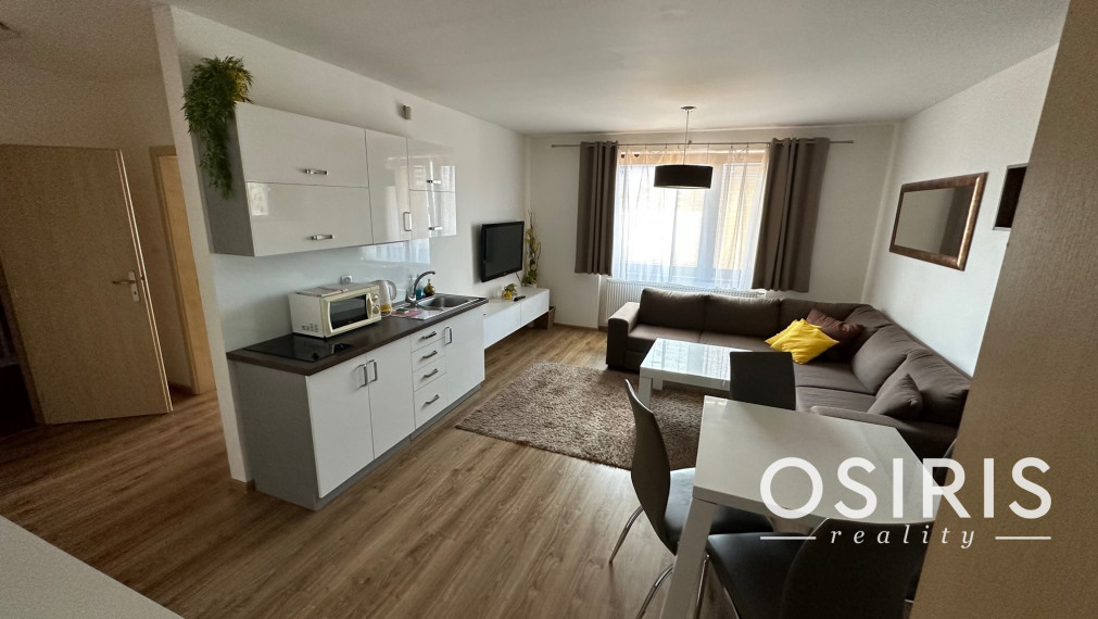 2 izbový byt s balkónom, 1x parkovanie