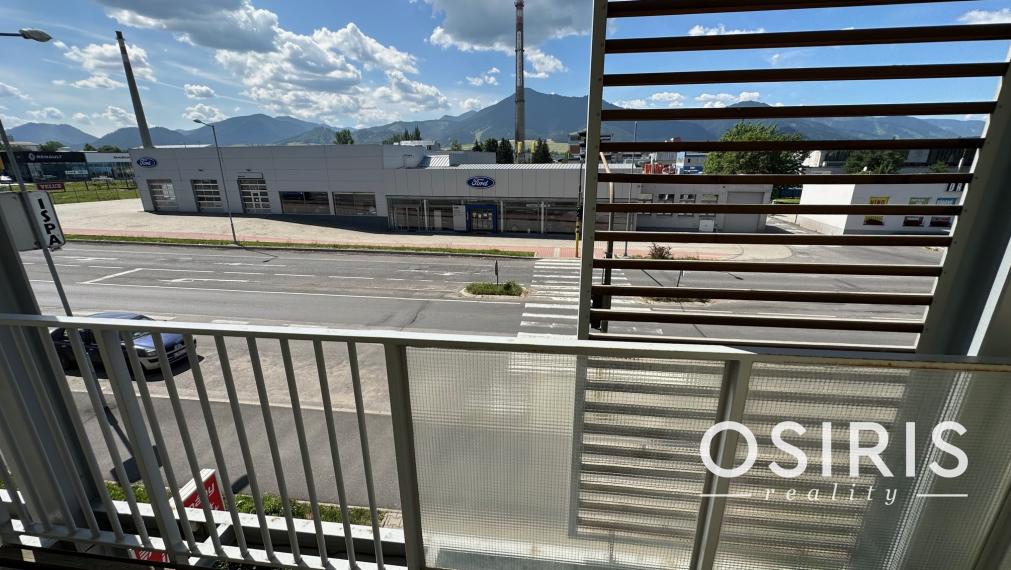 2 izbový byt s balkónom, 1x parkovanie