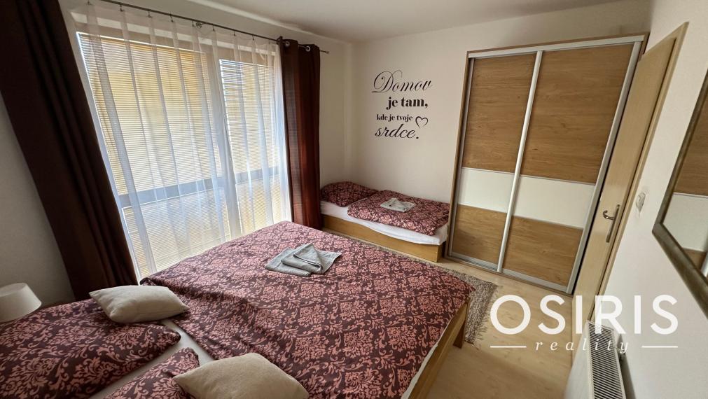 2 izbový byt s balkónom, 1x parkovanie