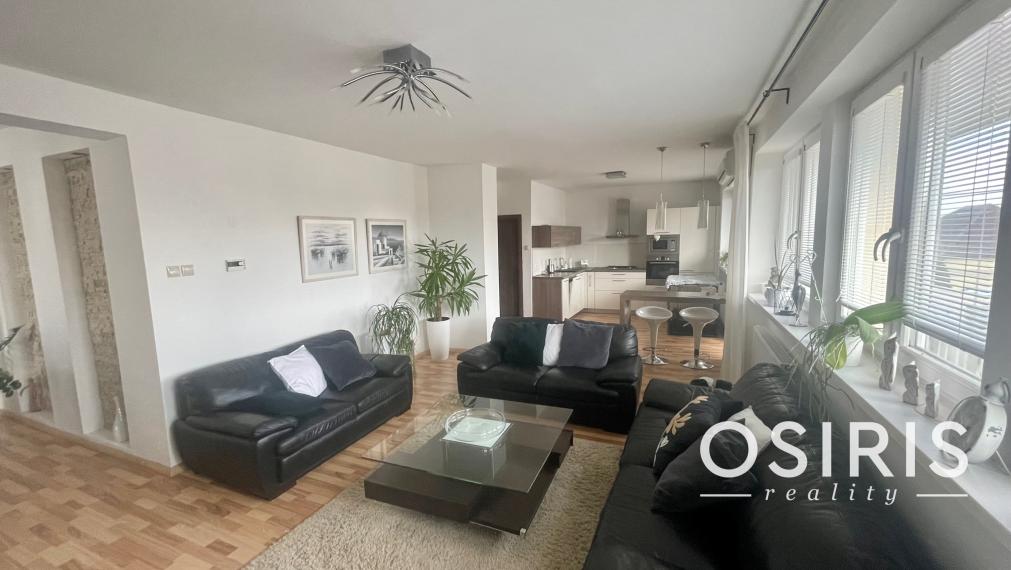 Krásny, presvetlený, 6 izbový rodinný dom po kompletnej rekonštrukcii