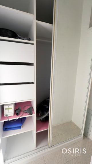 NOVINKA: Slnečný, čiastočne zrekonštruovaný 1i byt s veľkým balkónom, pivnica, Karloveská ulica, Bratislava - Karlova Ves