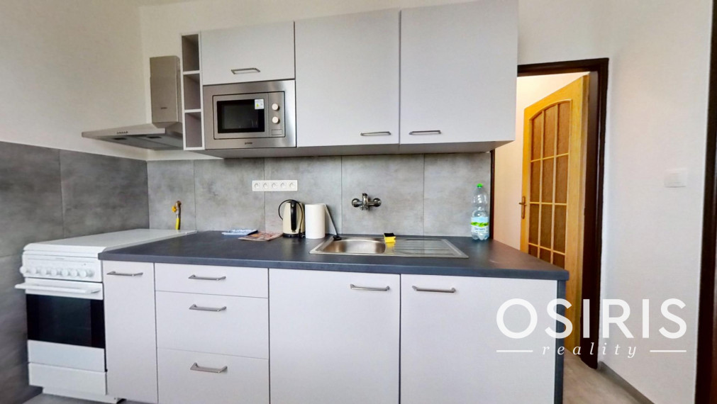 Zariadený 2i byt po čiastočnej rekonštrukcii, balkón, Ivanská cesta, Ružinov