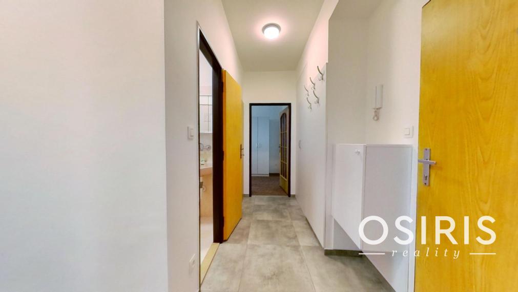 Zariadený 2i byt po čiastočnej rekonštrukcii, balkón, Ivanská cesta, Ružinov