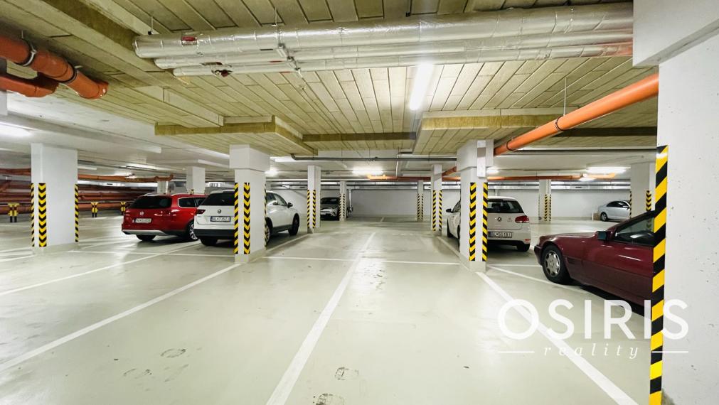 ODPORÚČAM: IDEÁLNE PRE RODINY, zariadený 3 izb. byt v novostavbe, balkón, Pri Hrubej lúke, Dúbravka