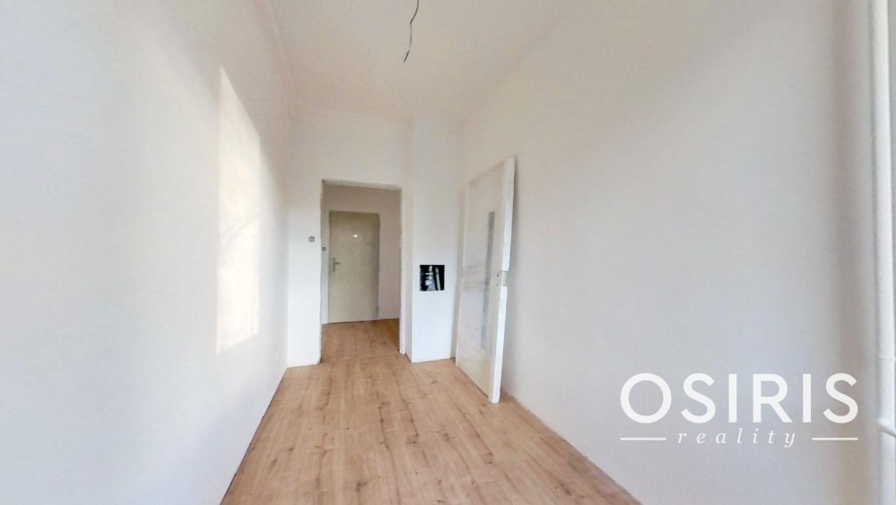 3i byt s balkónom, po kompletnej rekonštrukcii z r. 2023, Narcisová ul