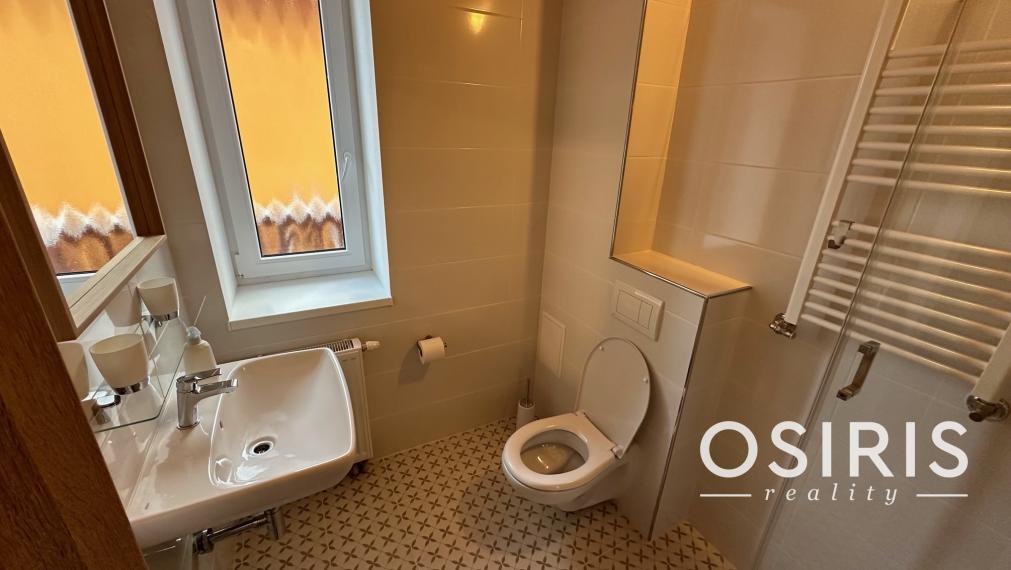 Lukratívny apartmánový dom (336 m2) s rozlohou pozemku 1684m2