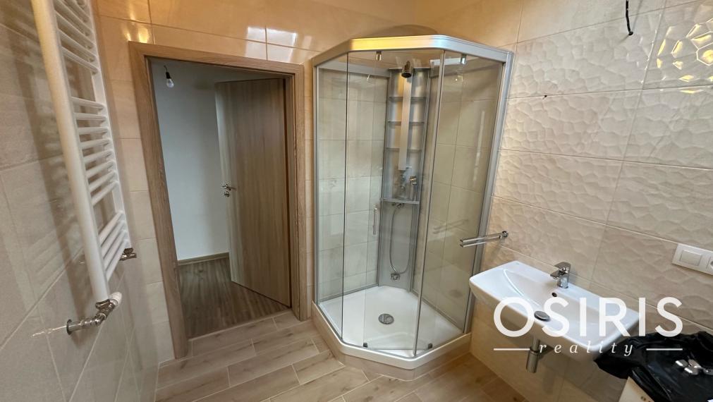 Lukratívny apartmánový dom (336 m2) s rozlohou pozemku 1684m2