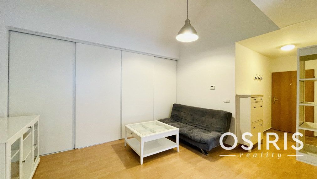 Skvelý 2i byt v top lokalite širšieho centra pri OC Nivy, Azovská ulica