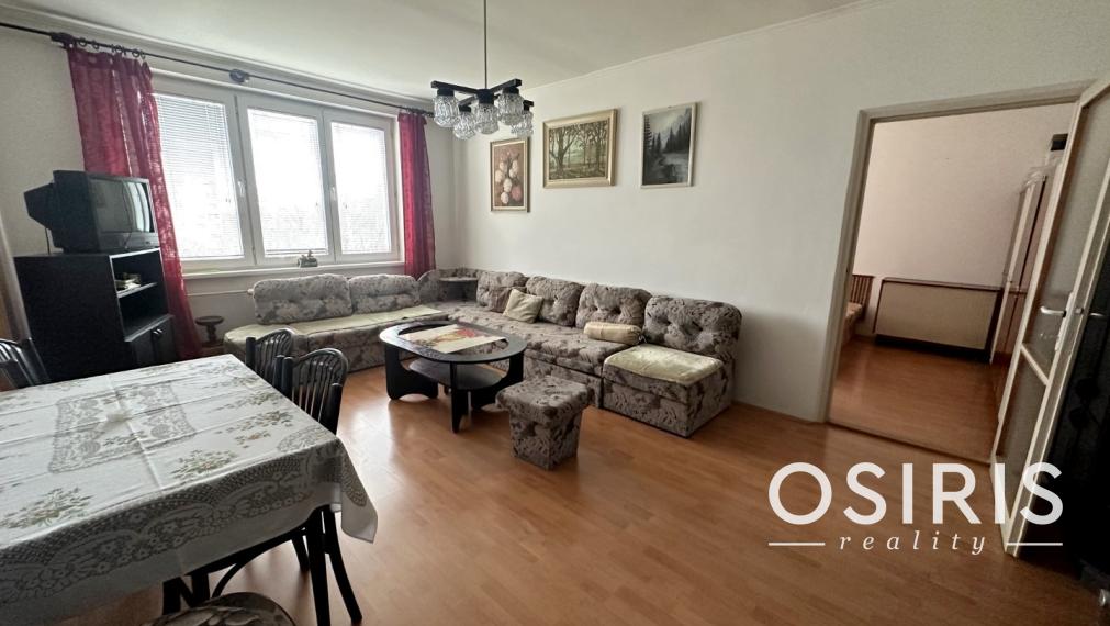 Zariadený, čiastočne zrekonštruovaný 2i byt v tesnej blízkosti jazera Štrkovec, Ružinov