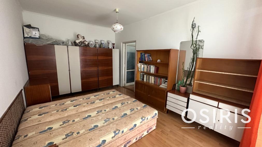 Zariadený, čiastočne zrekonštruovaný 2i byt v tesnej blízkosti jazera Štrkovec, Ružinov