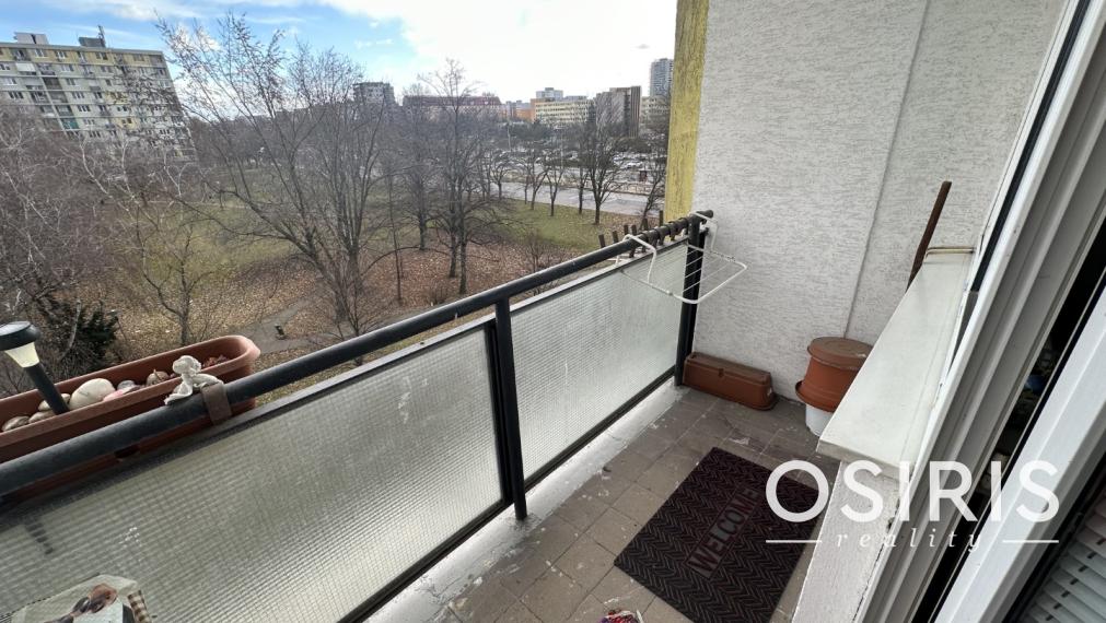 Zariadený, čiastočne zrekonštruovaný 2i byt v tesnej blízkosti jazera Štrkovec, Ružinov