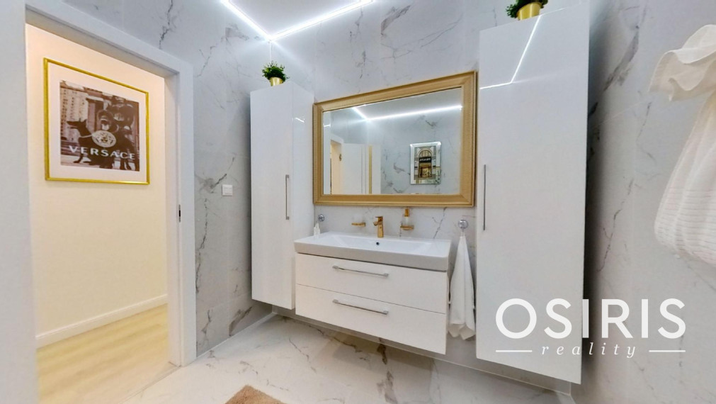 Klimatizovaný 4i rodinný dom, zariadený dizajnérom, altánok, 2x parkovanie na pozemku, novostavba 2023